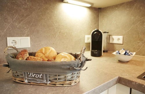 Ladis Ski Chalet | Chalet 'Tyroladis Family Relax Laudegg' with Mountain View, Private Terrace and Wi-Fi