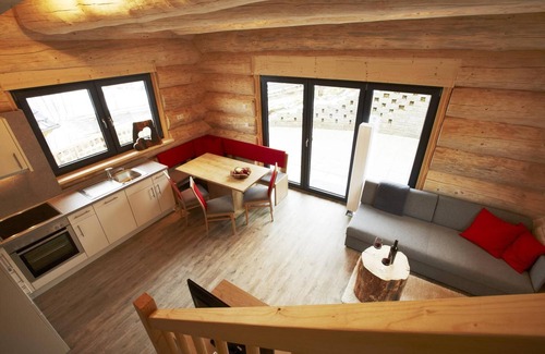 Ladis Ski Chalet | Chalet 'Tyroladis Family Relax Laudegg' with Mountain View, Private Terrace and Wi-Fi
