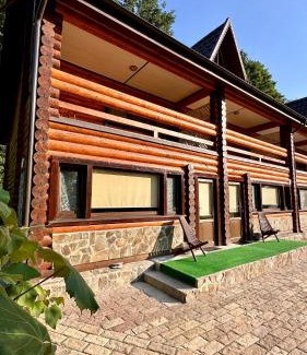 Polyana Hotel | Chalet Vedmezhe
