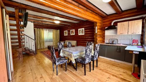 Polyana Hotel | Chalet Vedmezhe