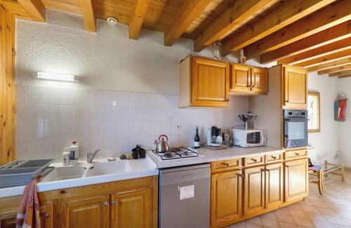 Montricher-le-Bochet Ski Chalet | Chalet 'Vernay' with Mountain View, Private Terrace and Air Conditioning