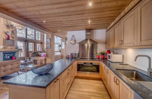 Les Brevieres Ski Chalet | Chalet, view ski slopes, fitness, sauna, terrace, balcony, fireplace or stove, tv, ski locker, 180m²