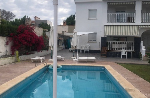 El Catllar Ski Chalet | Chalet 'Villa Con Piscina Privada' with Private Pool, Private Terrace and Wi-Fi