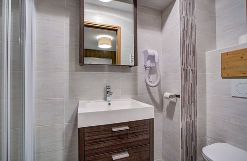 Les Almes Ski Chalet | Chalet Violetta - Tignes Le Lac