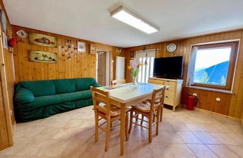 Pieve Tesino Apartment | Chalet Vista Montagna - Silenzio Verde e Natura