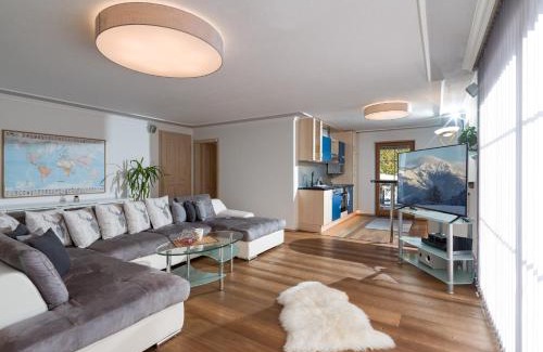 Kitzbuehel Ski Chalet | Chalet Weinberg Top 1 & Top 2 by Apartment Managers