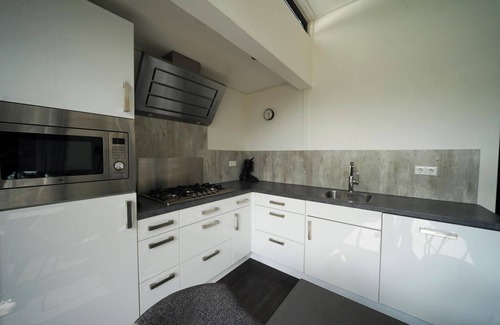 Halfweg House | Chalet with 2 bedrooms and a terrace