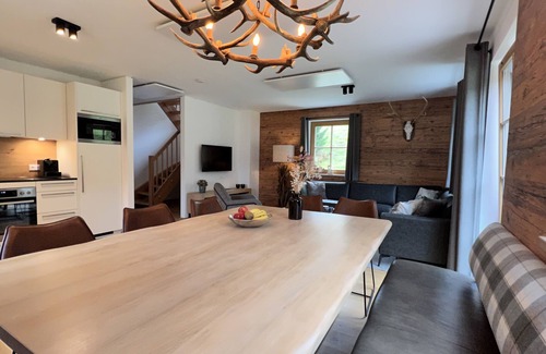 Donnersbachwald Ski Chalet | Chalet with 2 terraces and a sauna