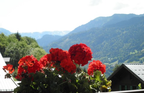 Verchaix Ski Chalet | Chalet With 3 Bedrooms Near Samoens. Spectacular Views.