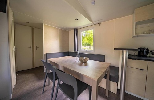 Municipality of Amstelveen House | Chalet with 4 bedrooms and terrace