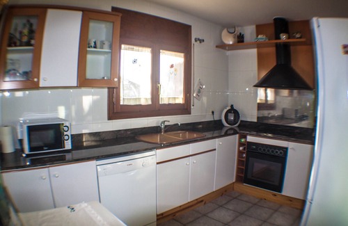 Les Tres Cales Villa | CHALET WITH CHARM! Spacious law garden, pool with deck and more