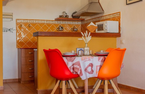Cala'n Bosch Ski Chalet | Chalet with Garden and Sea View - Villa Buena Ventura