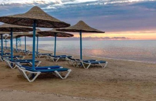 Port Ghalib Apartment | Chalet With Pool View