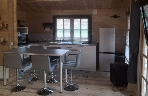 Cast Ski Chalet | chalet5/6 pers 15minutes beaches and bay of Douarnenez