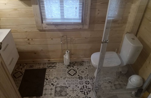 Cast Ski Chalet | chalet5/6 pers 15minutes beaches and bay of Douarnenez