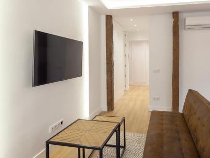Trafalgar Apartment | Chamberi I 2BR 2BH