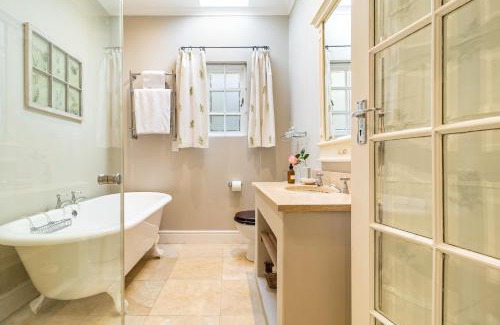 Kenilworth Ski Chalet | Chambery