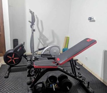 La Liviniere House | Chambre climatisée 2 places plus une place Bébé 0-3 ans, salle de bain et WC en espace privatif