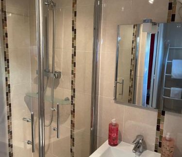 Vaires-sur-Marne House | Chambre climatisée, entre Paris Disneyland, au coeur des Jeux Olympiques canoë-kayak,