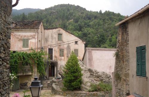 Castello-di-Rostino Bed & Breakfast | Chambre d'Hôtes La Marlotte