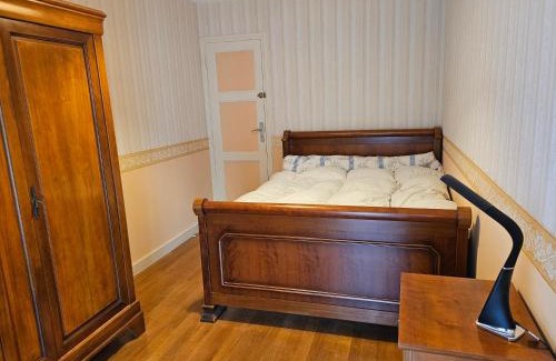 Lurcy-le-Bourg House | Chambre d'hote les frérots