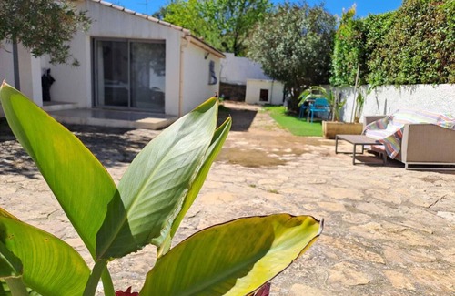 Saint-Cyr-sur-Mer Apartment | Chambre Indépendante + Salle D'eau à 1,5 km de la Plage des Lecques
