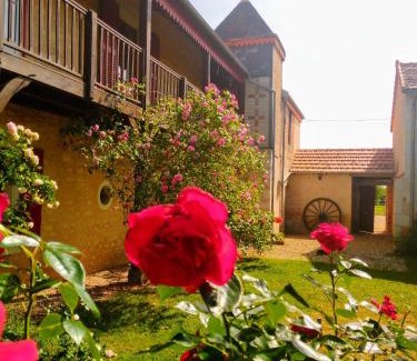 Braye-Sous-Faye House | Chambre Nounours et Paillette