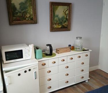 Gorron House | Chambre "Oasis Bleue" Calme Absolu chez Fred