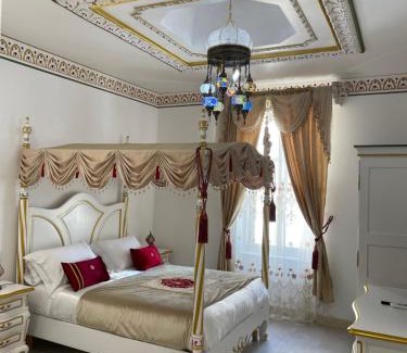 Centre Historique House | Chambre Orientale Chérazade Maison de L'Église