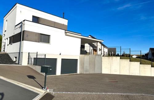 Hundsbach House | Chambre pour 2 au calme climatisée