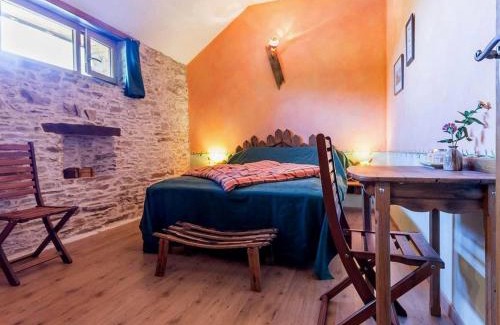 Bouvron Bed & Breakfast | Chambre rustique avec lit king-size, salle de bains privée et petit-déjeuner près de Nantes. - FR-1-306-1250