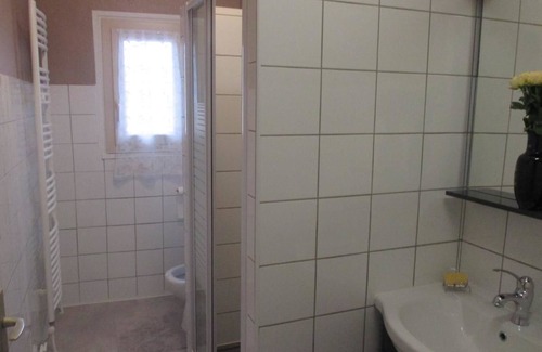 Gannat House | Chambres chez l'habitant - Betrancourt