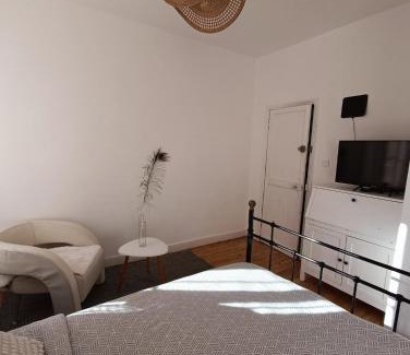 Chaumont-en-Vexin House | Chambres cosy au coeur du village