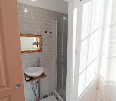 Chaumont-en-Vexin House | Chambres cosy au coeur du village