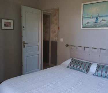 Frontenac Bed & Breakfast | Chambres d'hôte de Sauviolle 2