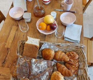 Thomery House | Chambres d'hôtes,Chez Dom