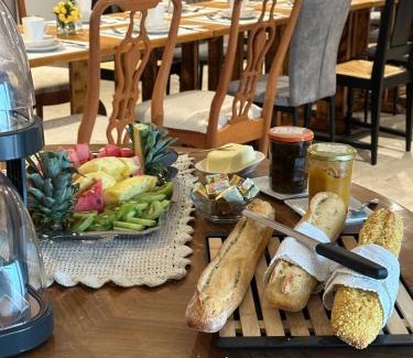 Lisle-sur-Tarn Bed & Breakfast | Chambres d'Hôtes Doux Brazil
