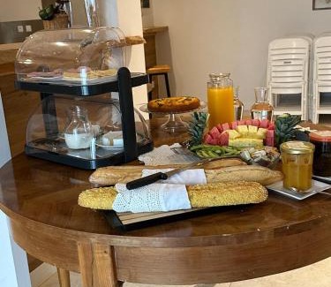 Lisle-sur-Tarn Bed & Breakfast | Chambres d'Hôtes Doux Brazil