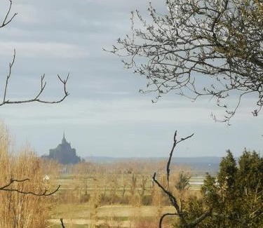 Roz-sur-Couesnon Bed & Breakfast | Chambres d'Hôtes Ferme de la Baie