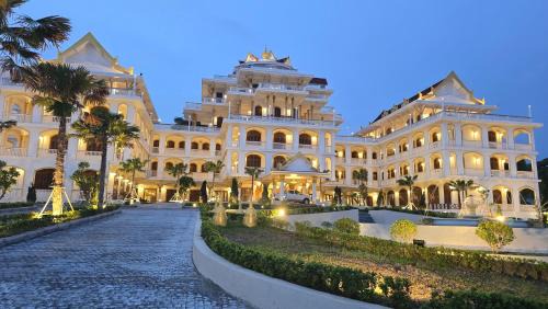 Pakse Hotel | Champa Palace Hotel
