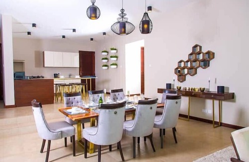 Kajiado County Villa | Champagne Ridge Villa by YourHost, Kenya