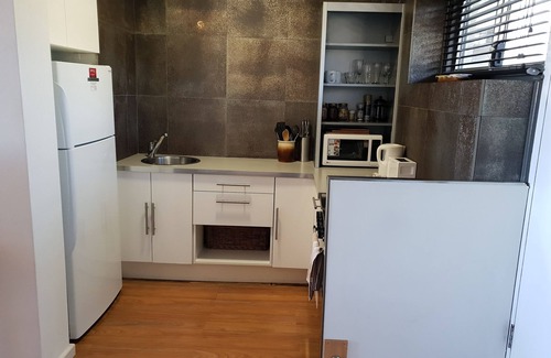 Fremantle Apartment | Champagne views on a budget