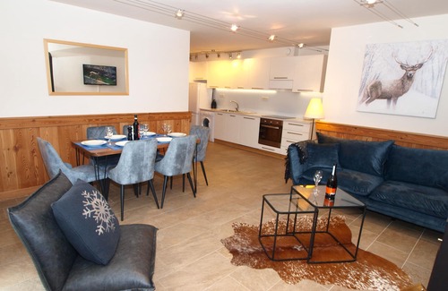 Champoluc Apartment | Champoluc centre next to ski lifts, 3 bedrooms , cosy log burner, Wifi, sleeps 6