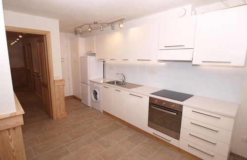 Champoluc Apartment | Champoluc centre next to ski lifts, 3 bedrooms , cosy log burner, Wifi, sleeps 6