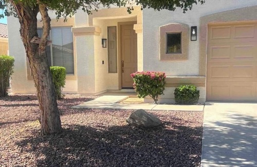 Cooper Commons House | Chandler retreat, golfers home away from home.