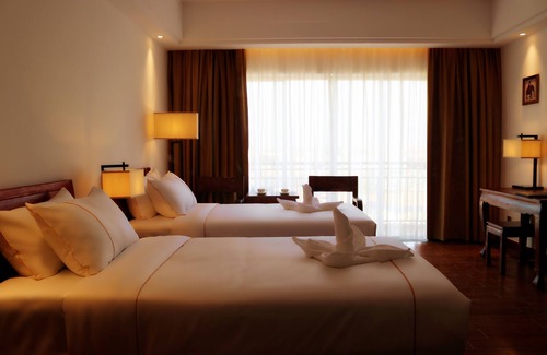Vientiane Hotel | Chang Palace Vientiane