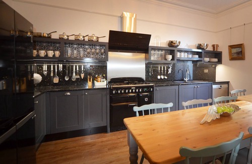St Ives House | CHANNINGS ST IVES, Sleeps 10-12 Panoramic Sea Views and Parking