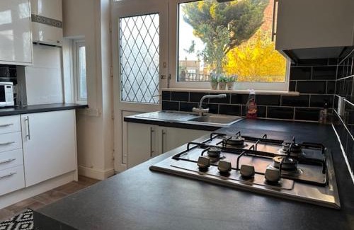 Hull Apartment | Chanterlands House