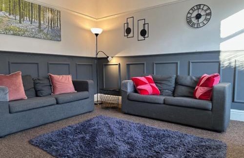Hull Apartment | Chanterlands House