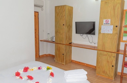 Maafushi Bed & Breakfast | CHAO GUESTHOUSE Room 08, Maafushi Island, Maldives